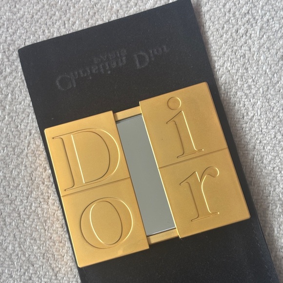 Authentic Christian Dior Vintage Purse Mirror Gold Compact in Pouch -Never Used - Picture 5 of 8
